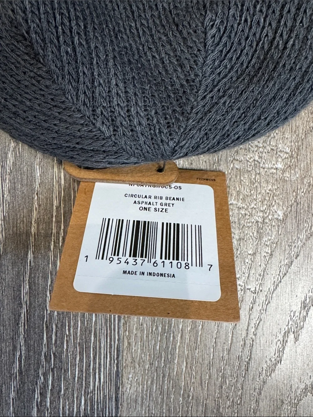 The North Face Iconiq Charcoal Knit Cuffed Beanie 0782